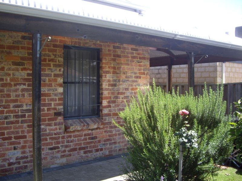 65 Moss Street, East Fremantle WA 6158