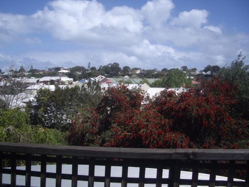 65 Moss Street, East Fremantle WA 6158