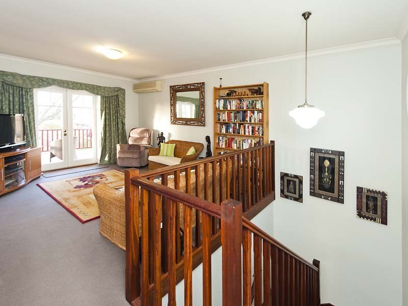 6 Oxford St, Kensington WA 6151