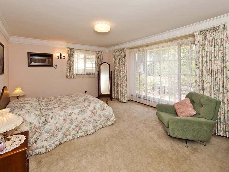 9 Congdon Way, Booragoon WA 6154