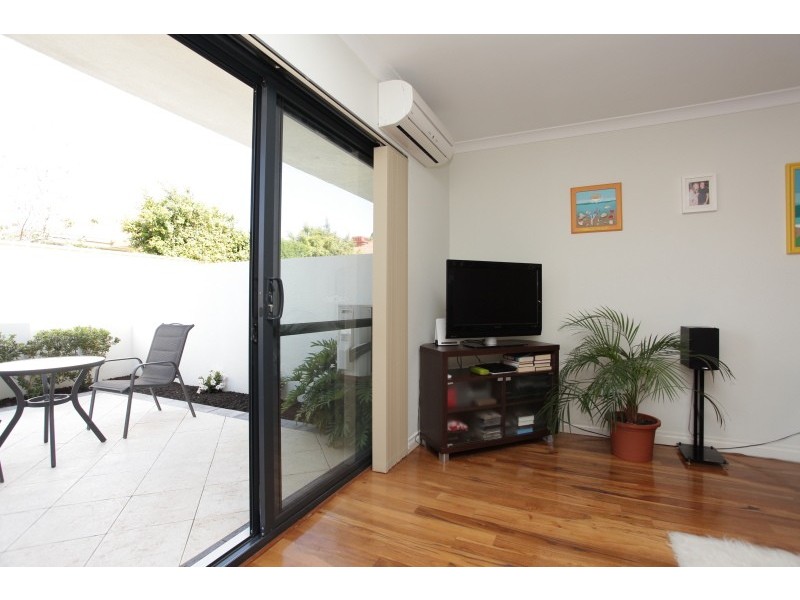 7/446 Canning Hwy, Attadale WA 6156
