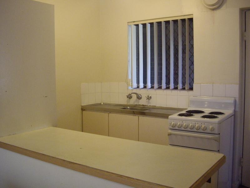 8/76 King George Street, Victoria Park WA 6100