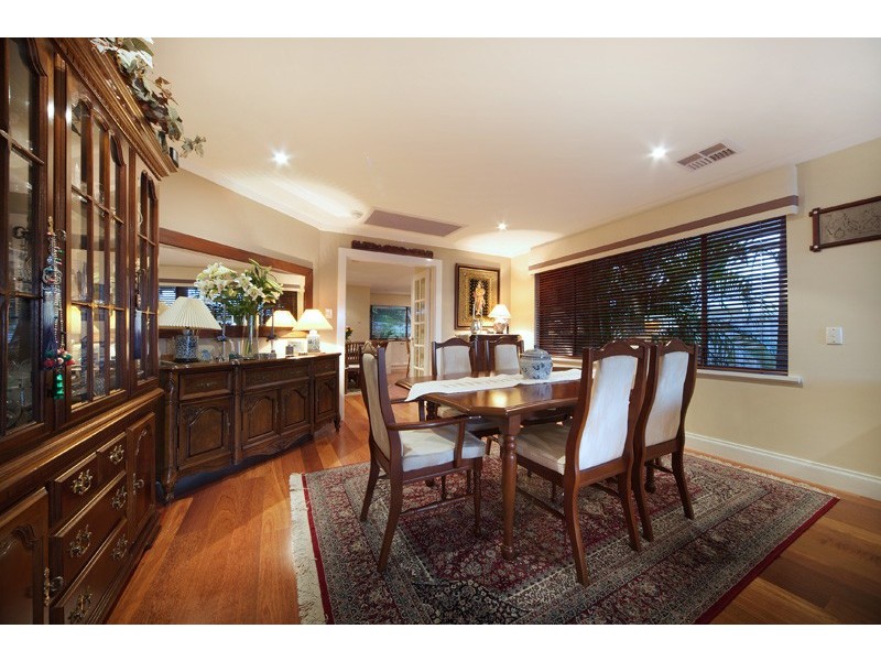 22 Salter Point Pde, Salter Point WA 6152