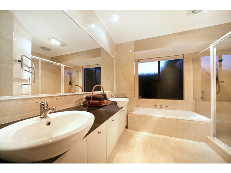22 Salter Point Pde, Salter Point WA 6152