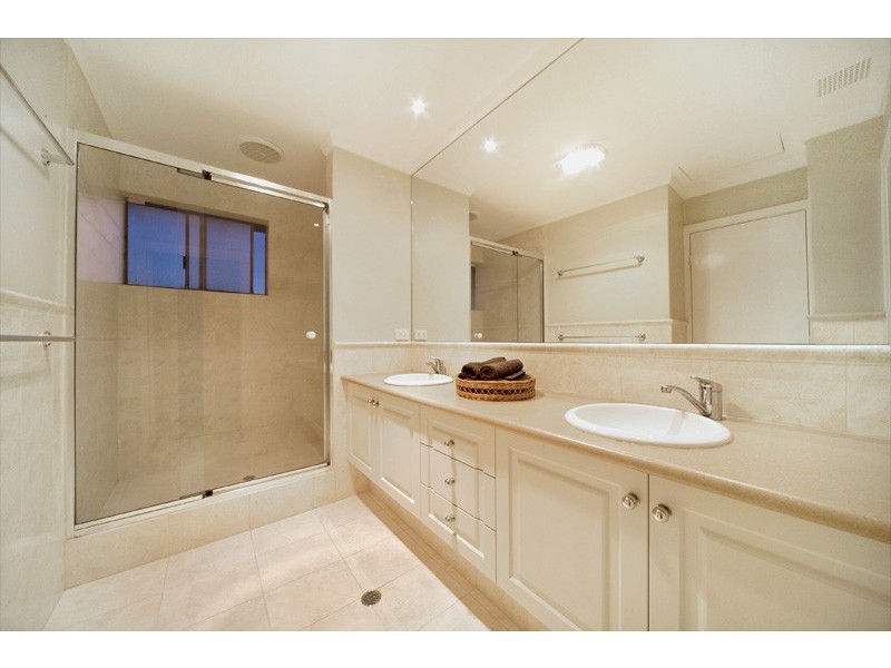 22 Salter Point Pde, Salter Point WA 6152