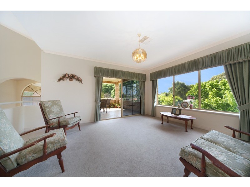 6 Moreau Mews, Applecross WA 6153