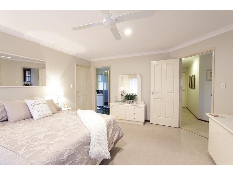 26 Arlington Loop, Coogee WA 6166