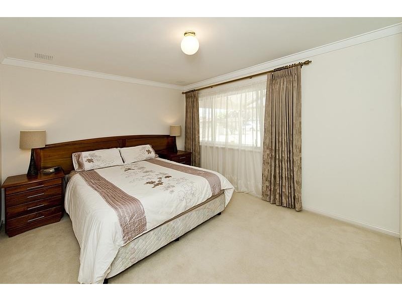 5 Jaccard Way, Lynwood WA 6147