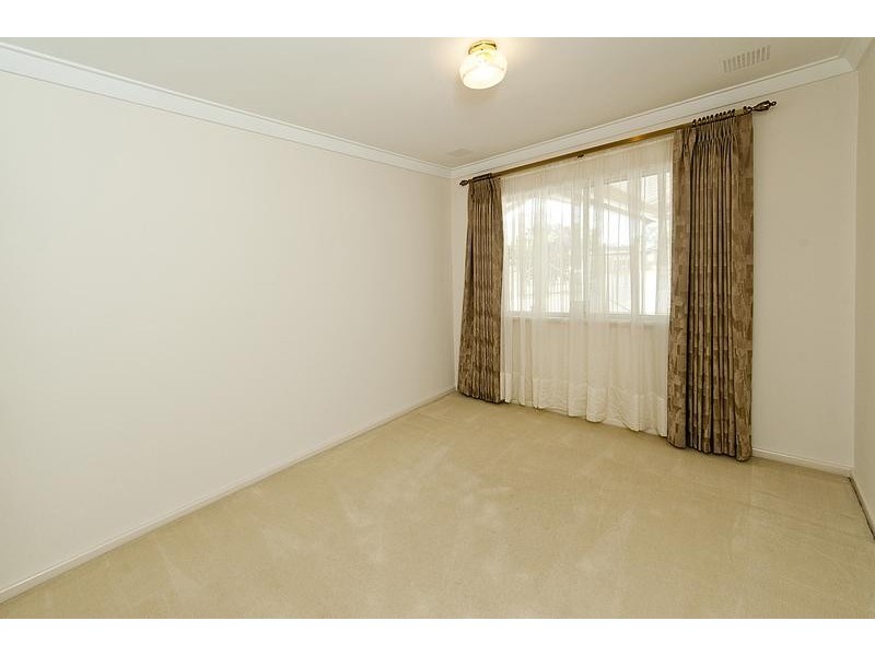 5 Jaccard Way, Lynwood WA 6147