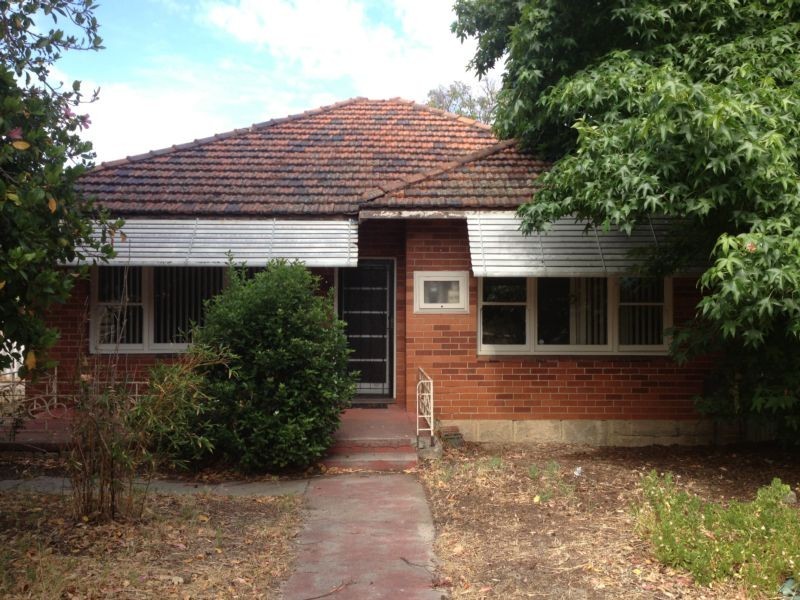 28 Raymond, Mount Pleasant WA 6153