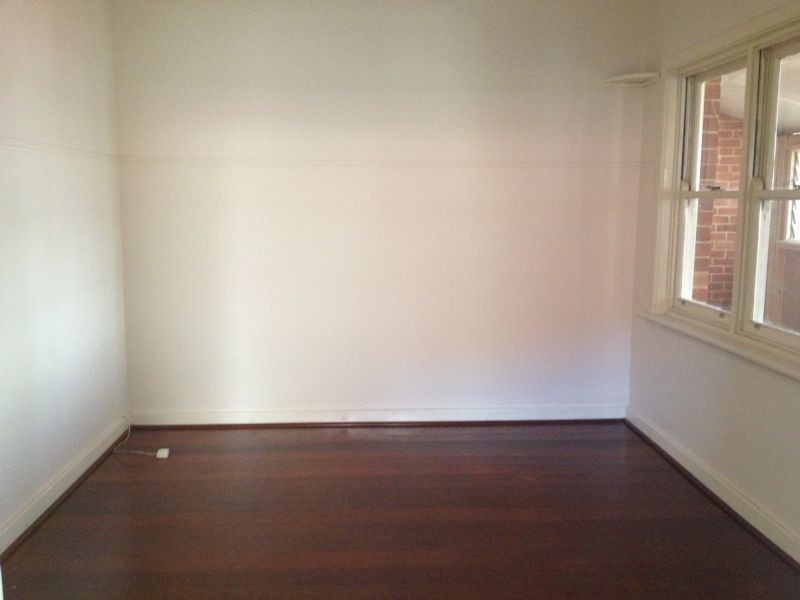 28 Raymond, Mount Pleasant WA 6153