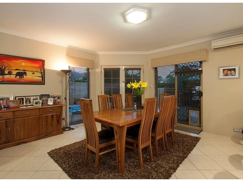 7 Crest Avenue, Mount Pleasant WA 6153