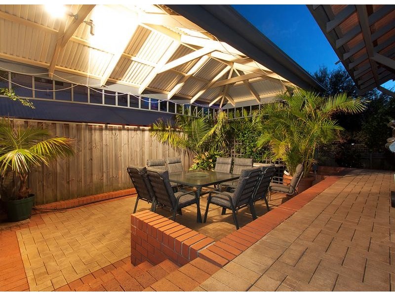 7 Crest Avenue, Mount Pleasant WA 6153