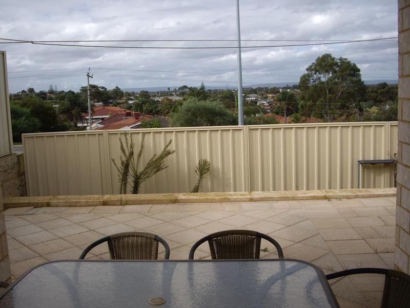 1/22a Bonito Place, Yangebup WA 6164