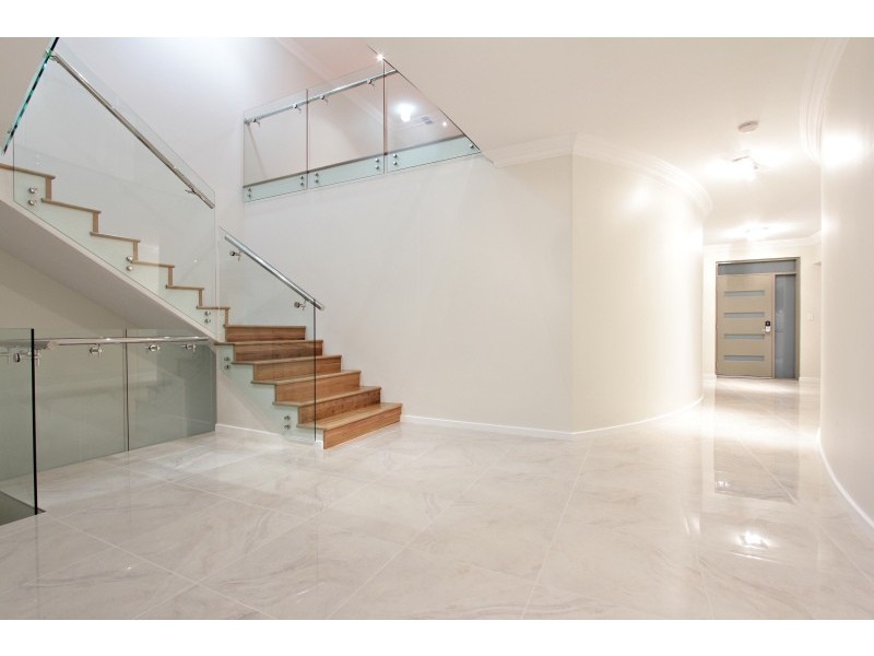 27B McCoy Street, Melville WA 6156