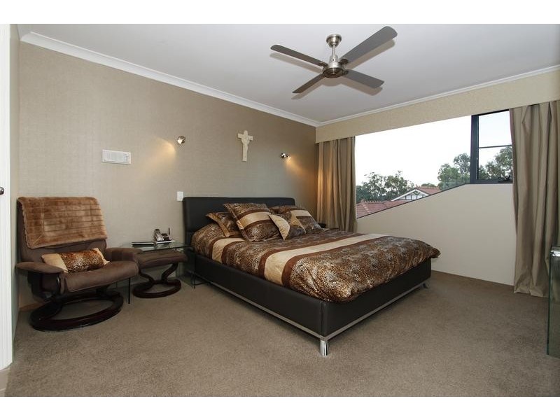 20 Crest Avenue, Mount Pleasant WA 6153