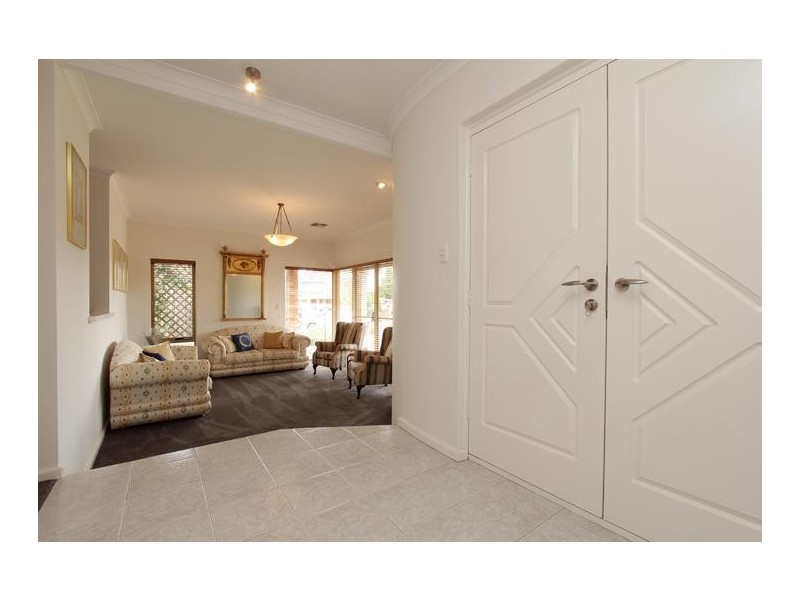 3 Keane Close, Winthrop WA 6150