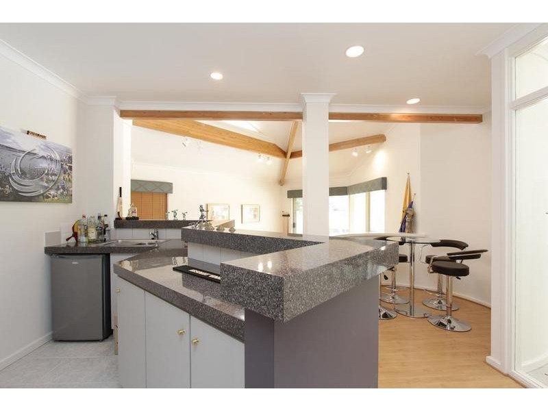 3 Keane Close, Winthrop WA 6150