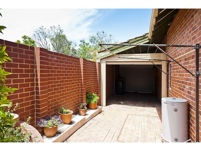 37 Macleod Road, Applecross WA 6153