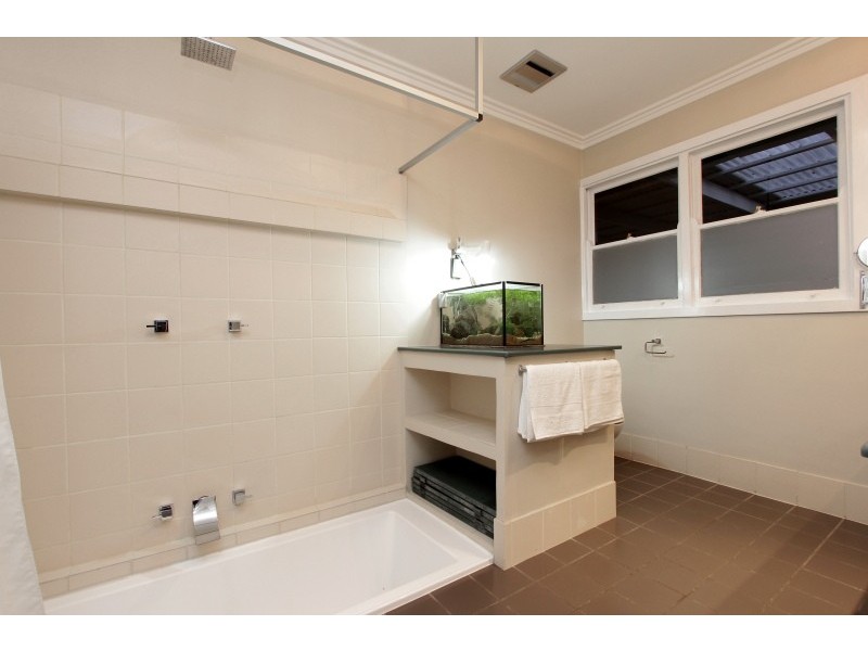 19 Hodge Street, Willagee WA 6156