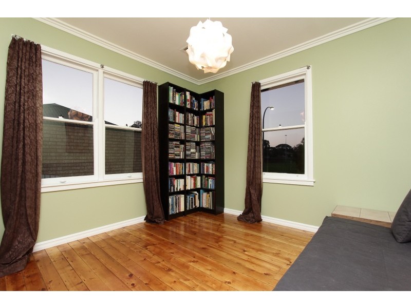 19 Hodge Street, Willagee WA 6156