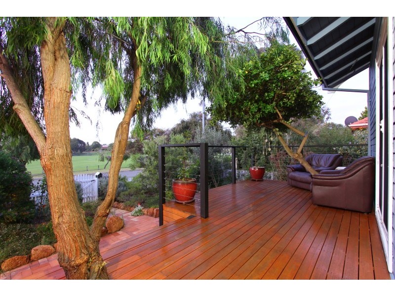 19 Hodge Street, Willagee WA 6156