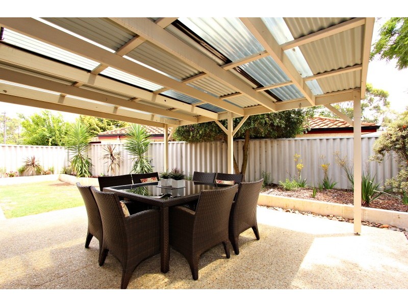 30 Rivett way, Brentwood WA 6153