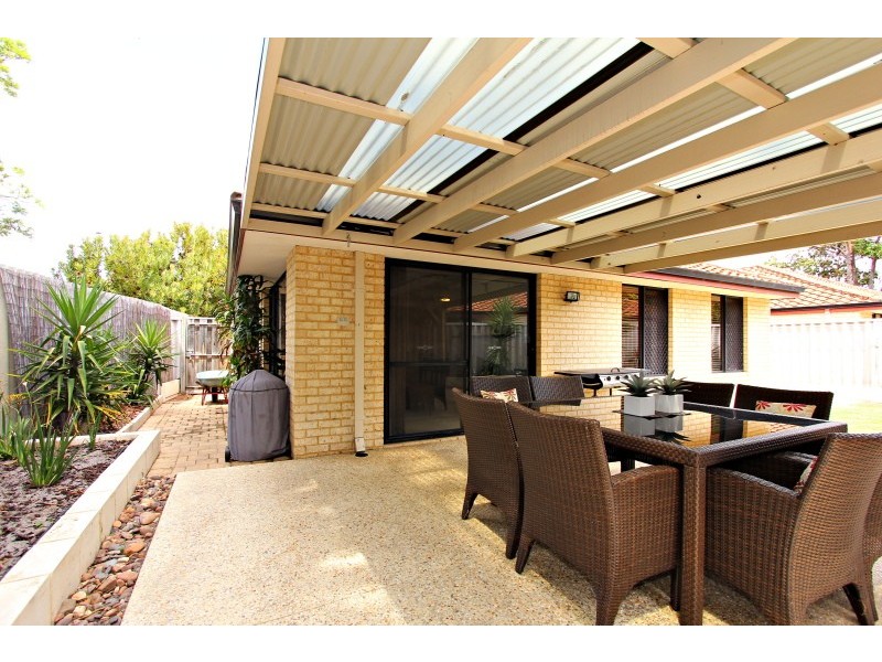 30 Rivett way, Brentwood WA 6153