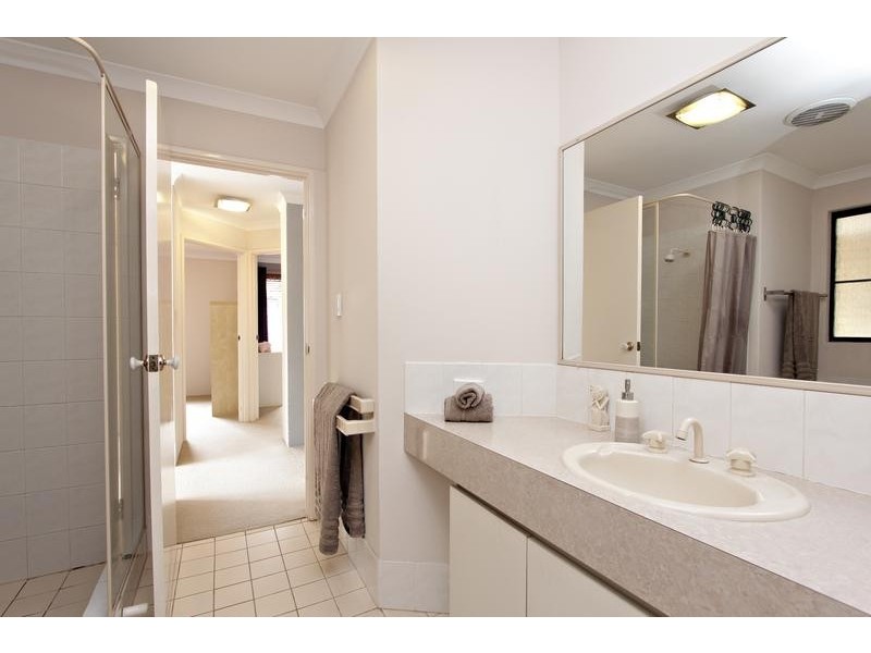 30 Rivett way, Brentwood WA 6153