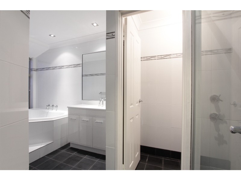 4 Harlock Close, Murdoch WA 6150