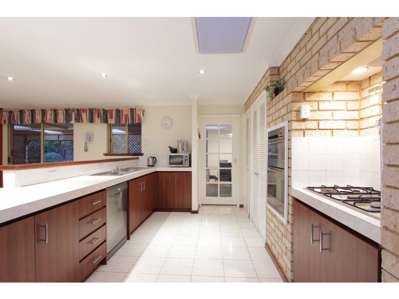 4 Harlock Close, Murdoch WA 6150
