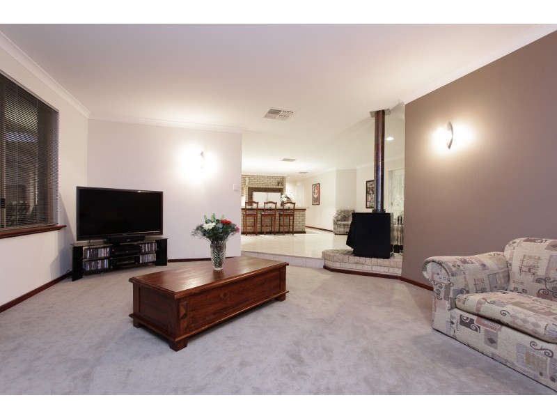 4 Harlock Close, Murdoch WA 6150