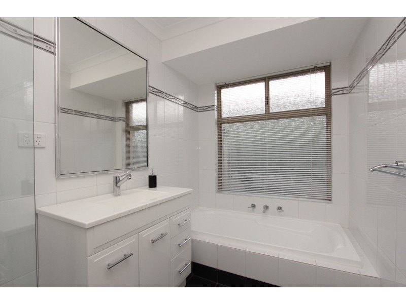 4 Harlock Close, Murdoch WA 6150