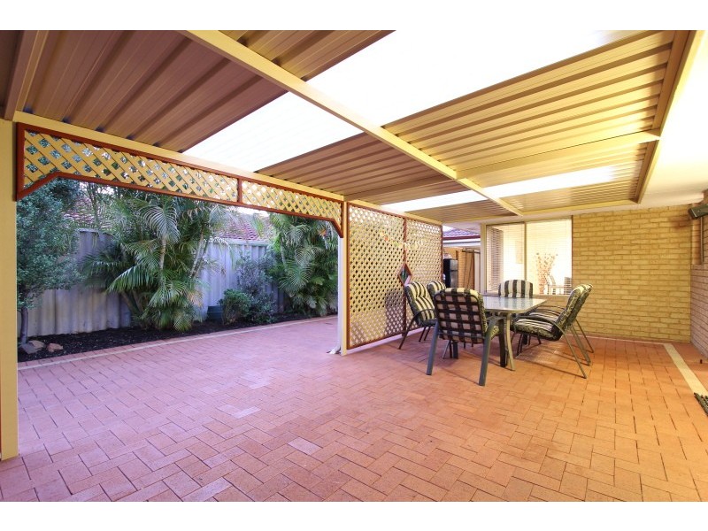 4 Harlock Close, Murdoch WA 6150