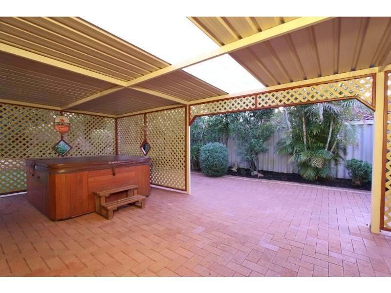 4 Harlock Close, Murdoch WA 6150