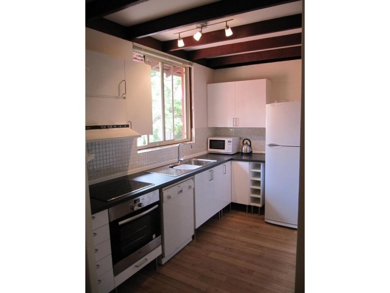 10/25 Comer Street, Como WA 6152