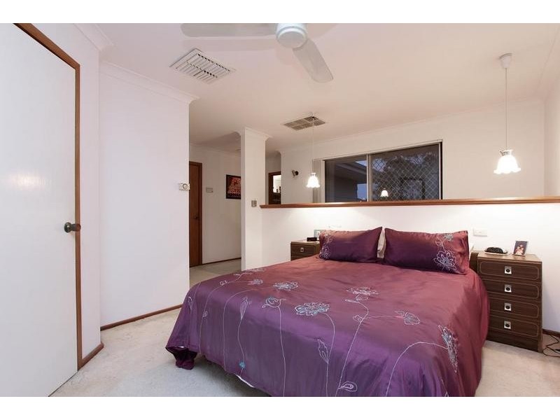 13 Pickering Way, Booragoon WA 6154
