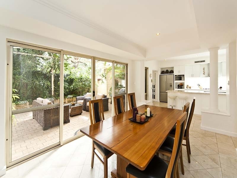 6 Coogee, Mount Pleasant WA 6153