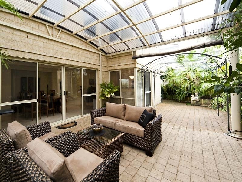 6 Coogee, Mount Pleasant WA 6153