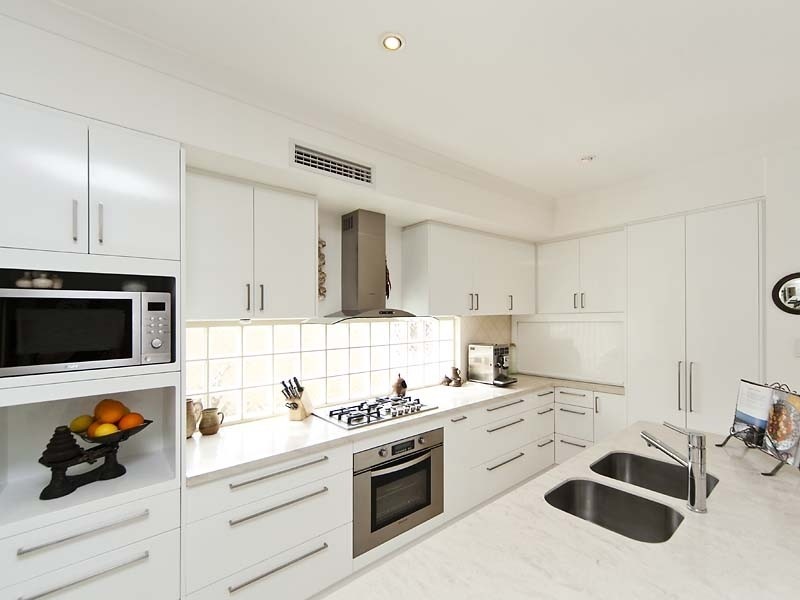 6 Coogee, Mount Pleasant WA 6153