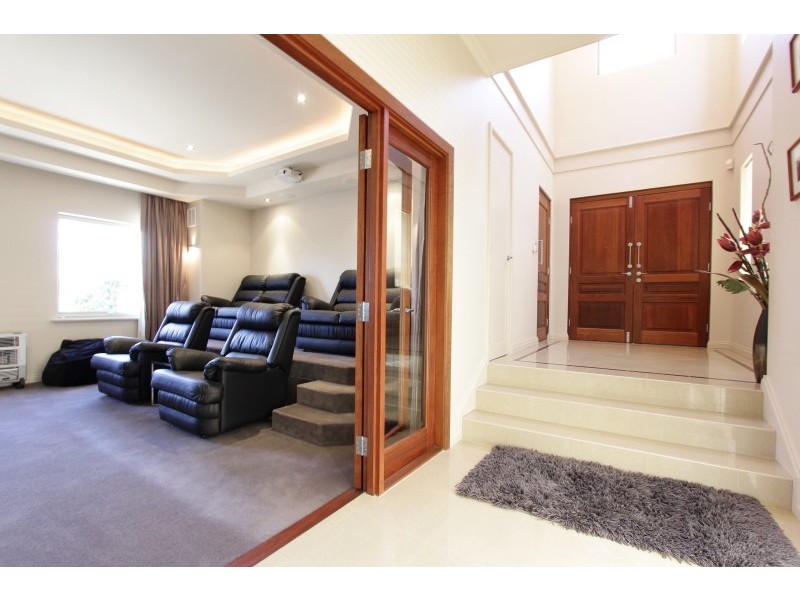 3B Parkside Ave, Mount Pleasant WA 6153