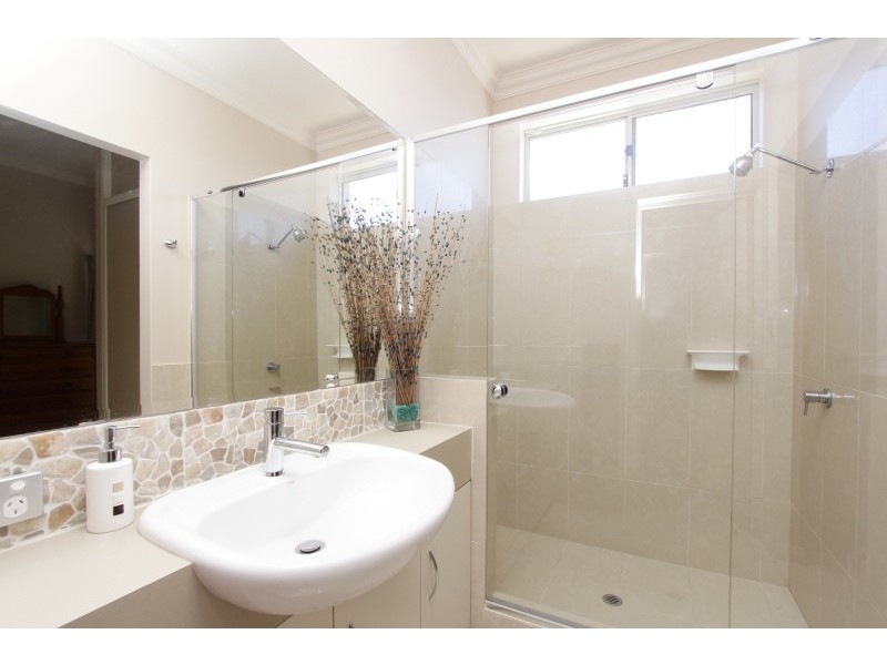 3B Parkside Ave, Mount Pleasant WA 6153