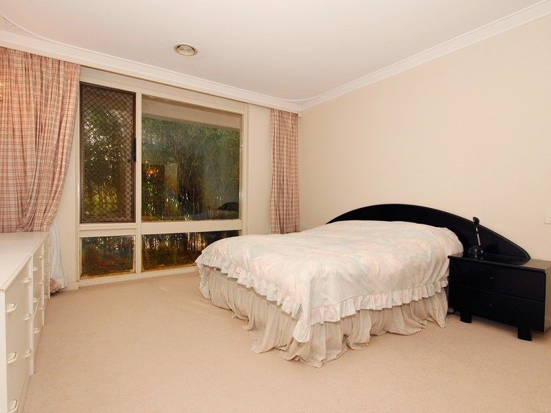 89 Riverton Drive, Rossmoyne WA 6148