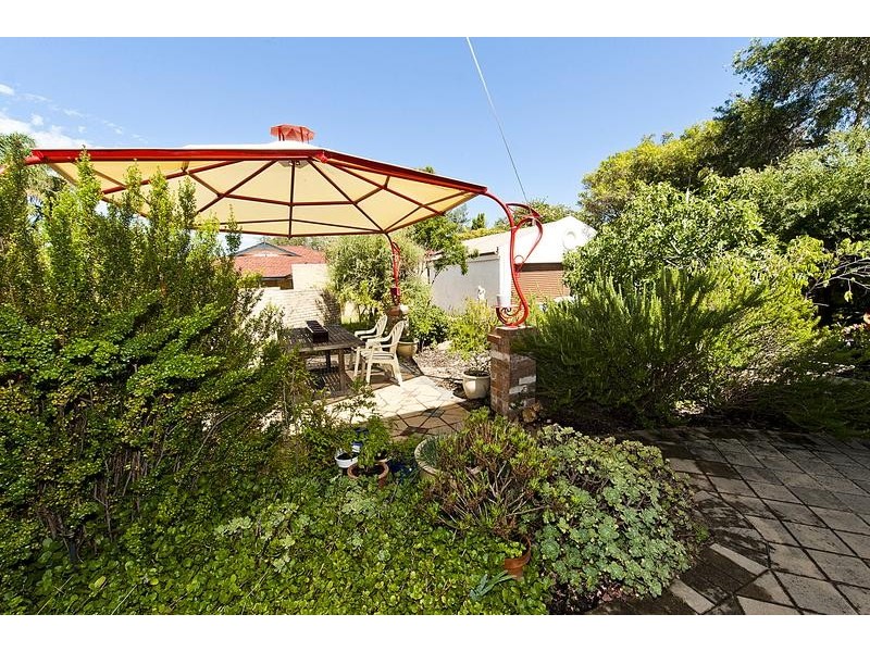 21 Strome, Applecross WA 6153