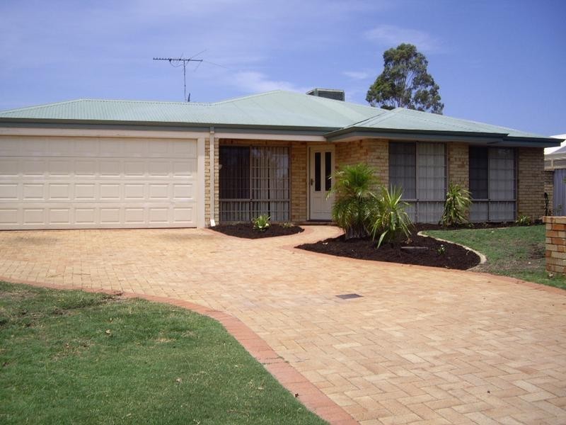 11 Rosebud Close, Huntingdale WA 6110