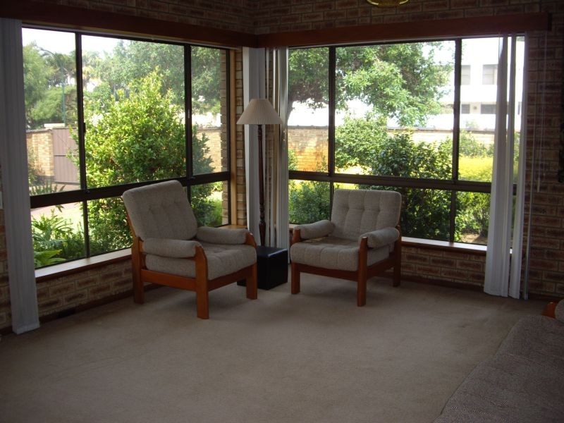 1a Queens Road, Mount Pleasant WA 6153