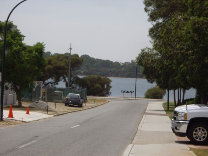 1a Queens Road, Mount Pleasant WA 6153