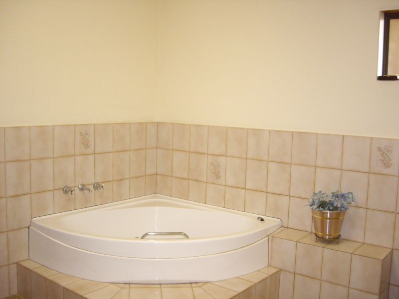 1a Queens Road, Mount Pleasant WA 6153