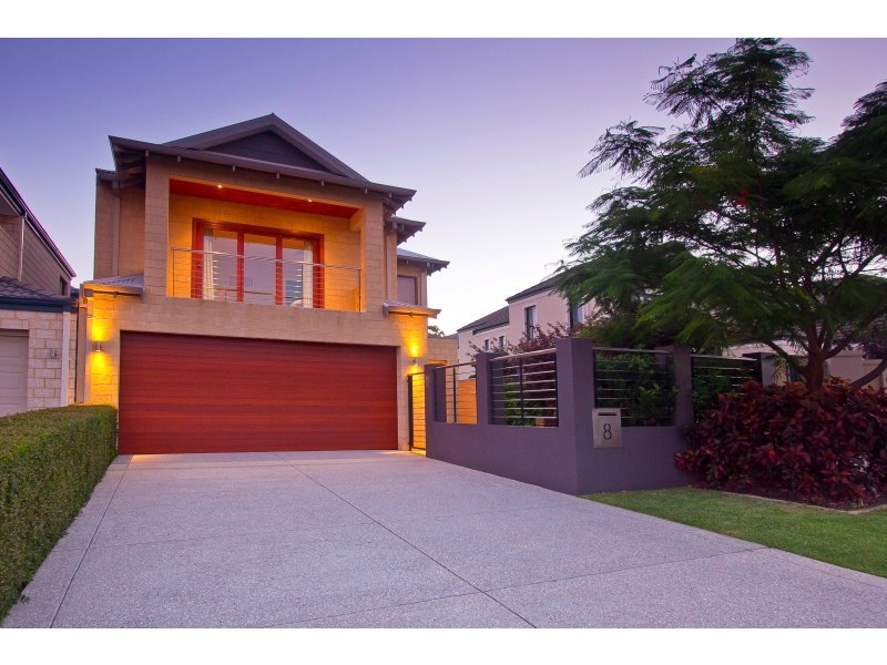 8 Helm Street, Mount Pleasant WA 6153