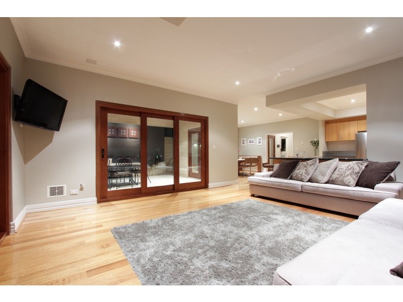 8 Helm Street, Mount Pleasant WA 6153